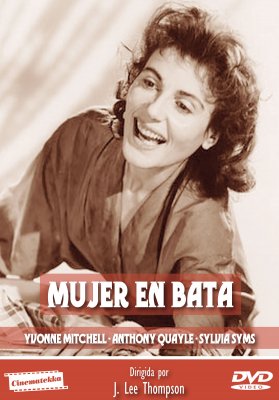 MUJER EN BATA